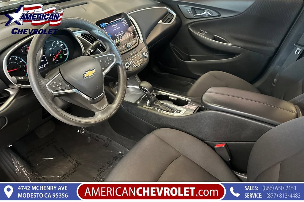 Used 2023 Chevrolet Malibu LT FWD image 10