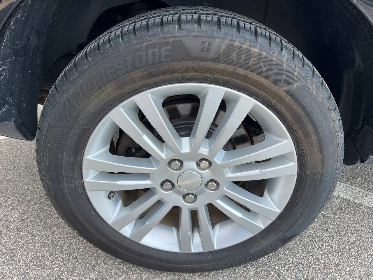 Used 2014 Land Rover LR4 HSE LUX image 29
