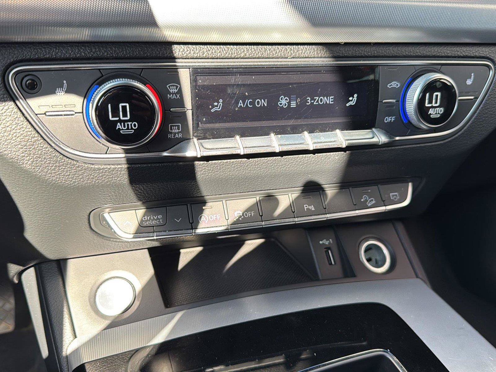 Used 2025 Audi Q5 2.0T Premium AWD/4WD image 21
