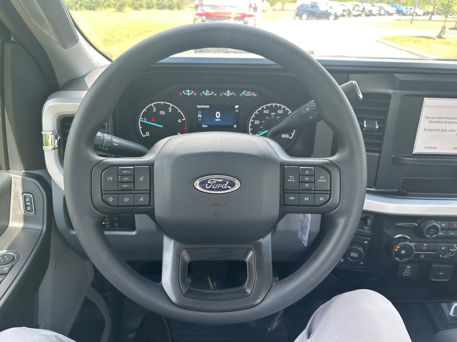 New 2026 Ford F350 XL w/ 360-Degree Camera Package image 18
