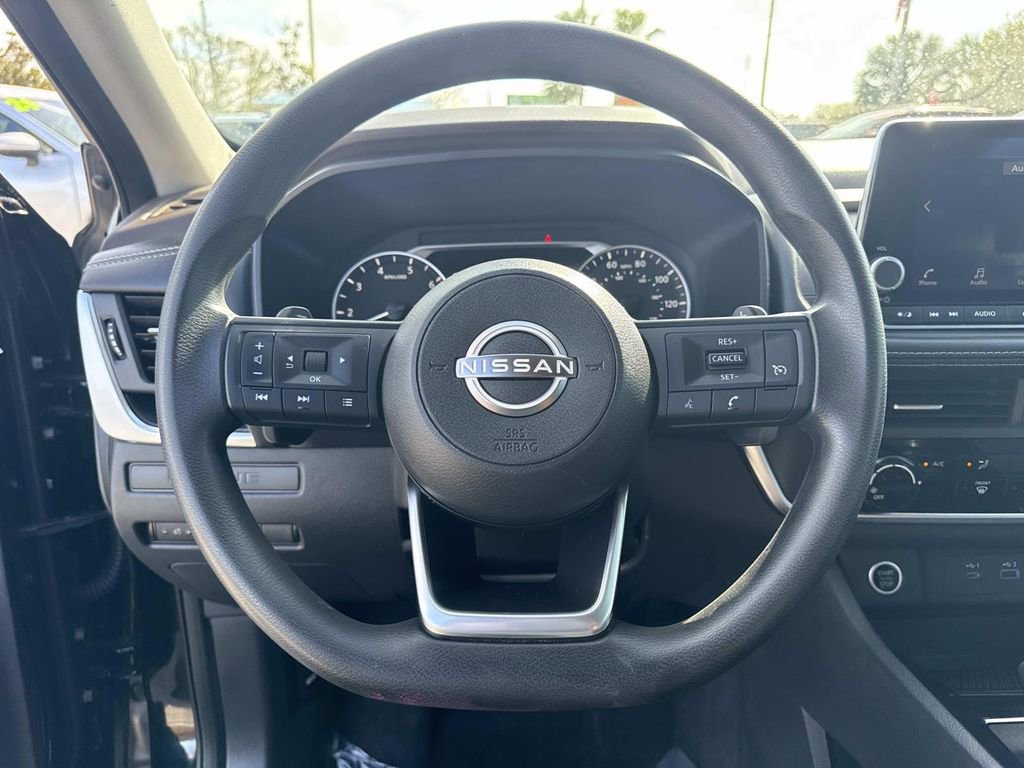 Certified 2023 Nissan Rogue S image 26