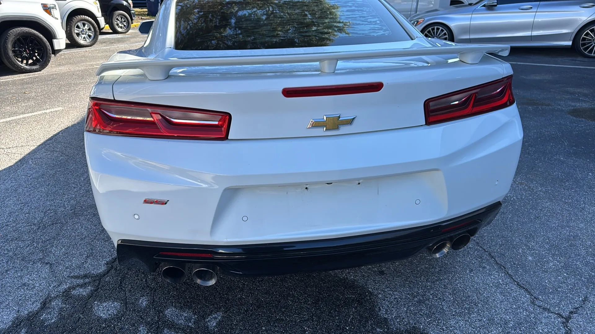 Used 2016 Chevrolet Camaro SS image 35