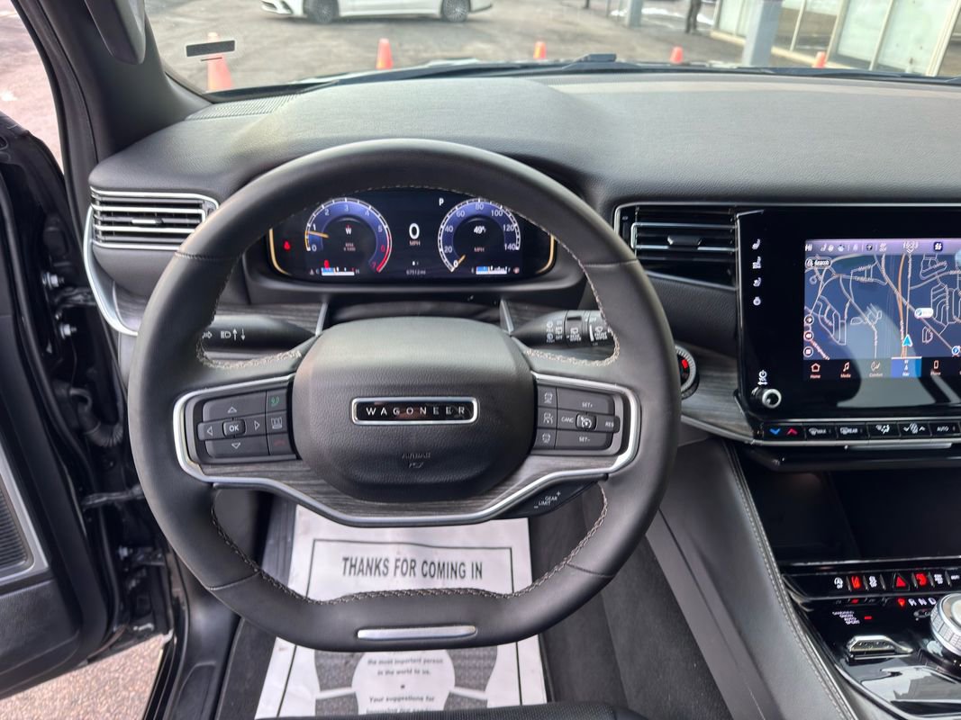 Used 2024 Jeep Wagoneer L Series II w/ Flexible Seating Group image 19