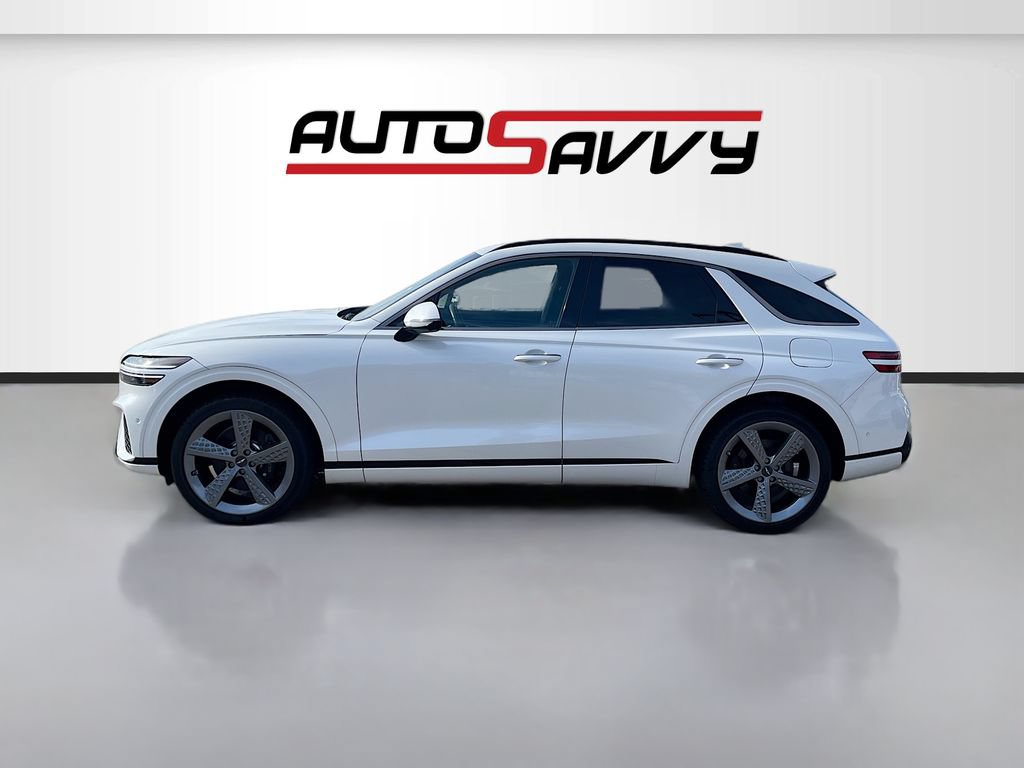 Used 2024 Genesis GV70 3.5T Sport w/ Sport Advanced Package AWD/4WD image 4