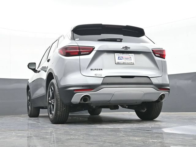 Used 2024 Chevrolet Blazer LT w/ Midnight/Sport Edition FWD image 44
