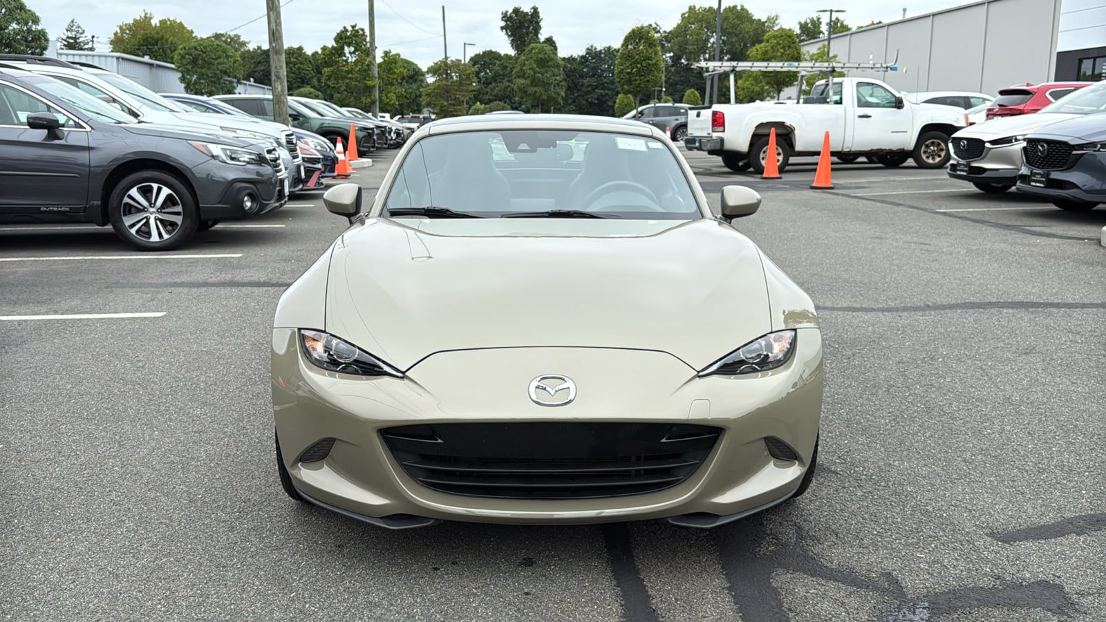 Certified 2023 MAZDA MX-5 Miata Grand Touring RWD image 2