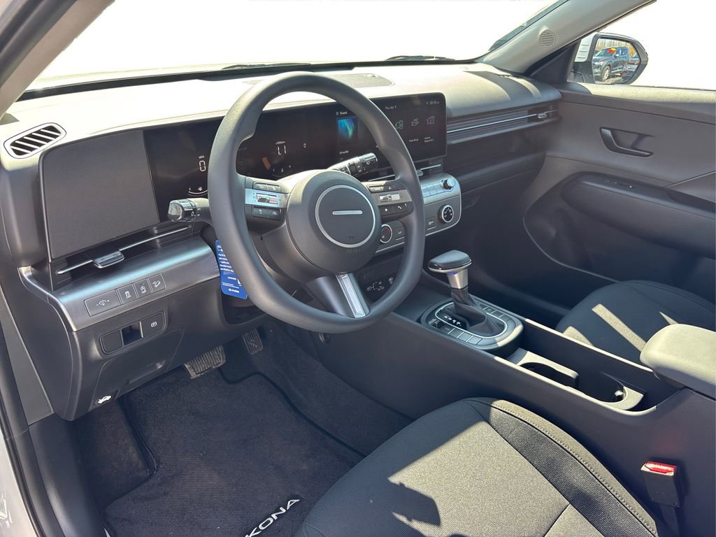 New 2026 Hyundai Kona SE AWD/4WD image 9
