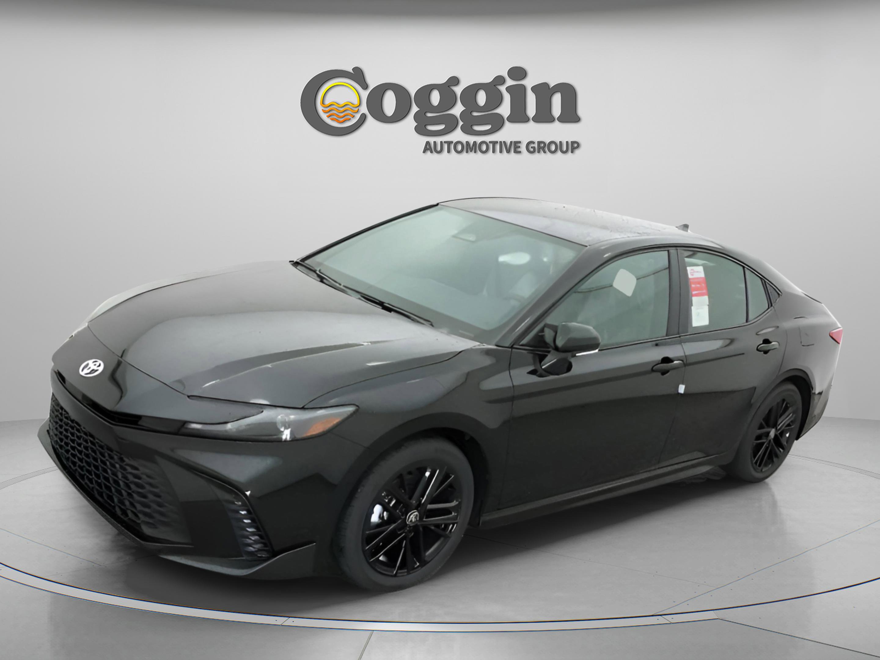 New 2026 Toyota Camry SE w/ Multimedia Upgrade Package