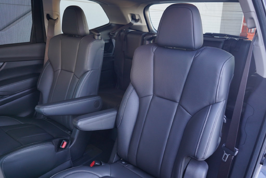 New 2026 Subaru Ascent Limited AWD/4WD image 36