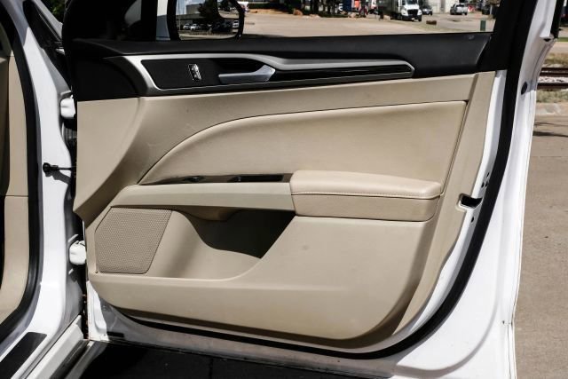 Used 2016 Ford Fusion SE w/ Equipment Group 502A image 51