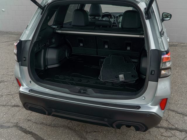 Used 2025 Subaru Forester Limited w/ Popular Package #2 AWD/4WD image 14