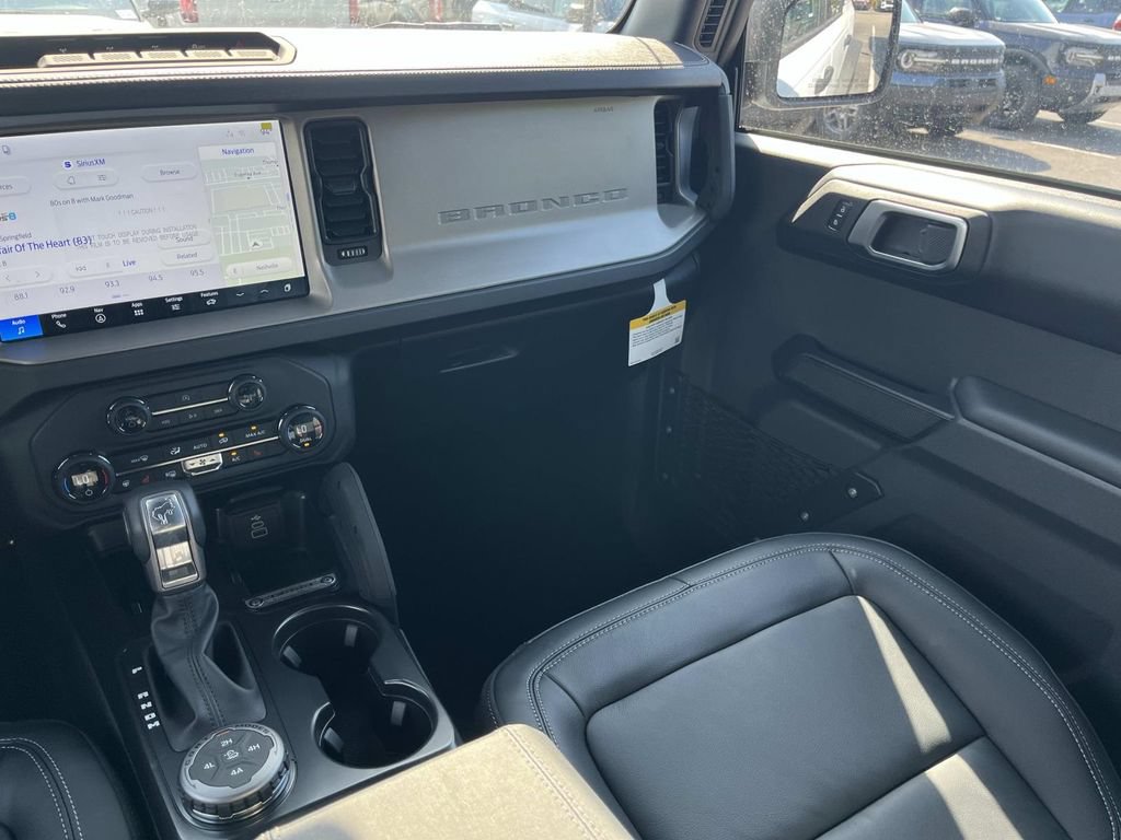 New 2026 Ford Bronco Outer Banks w/ Sasquatch Package AWD/4WD image 15