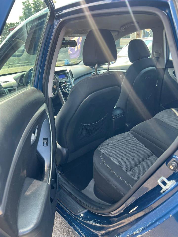 Used 2014 Hyundai Elantra GT image 11