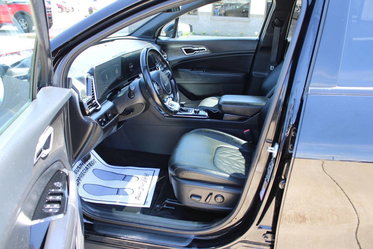 Used 2024 Kia Sportage X-Line w/ X-Line Premium Package AWD/4WD image 12
