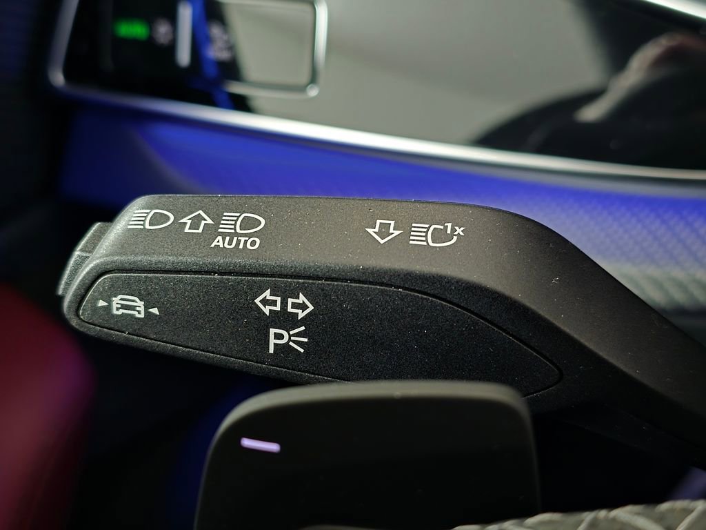 New 2026 Audi SQ8 Prestige AWD/4WD image 36