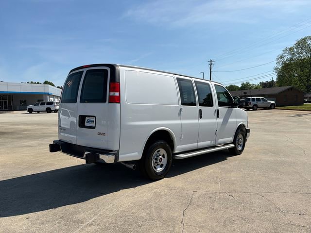 Used 2024 GMC Savana 2500 w/ Driver Convenience Package image 5