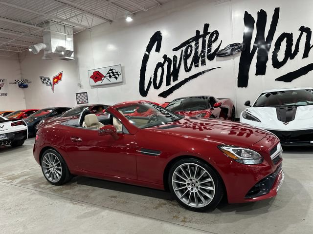 Used 2020 Mercedes-Benz SLC 300 image 25