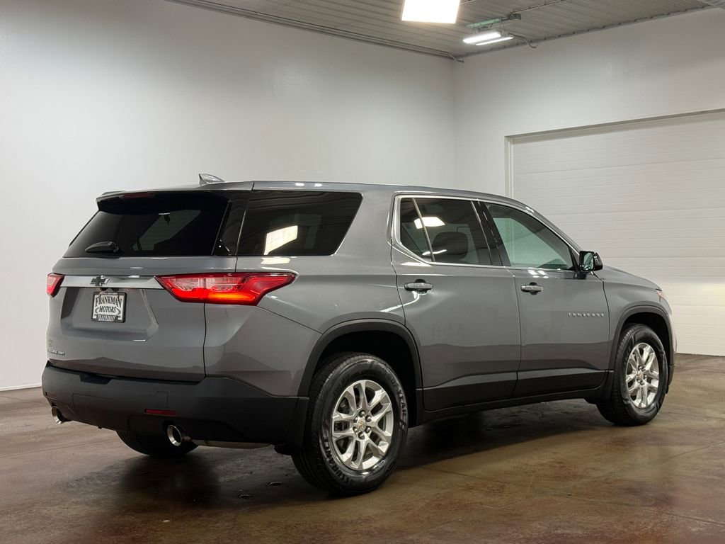 Used 2020 Chevrolet Traverse LS image 24