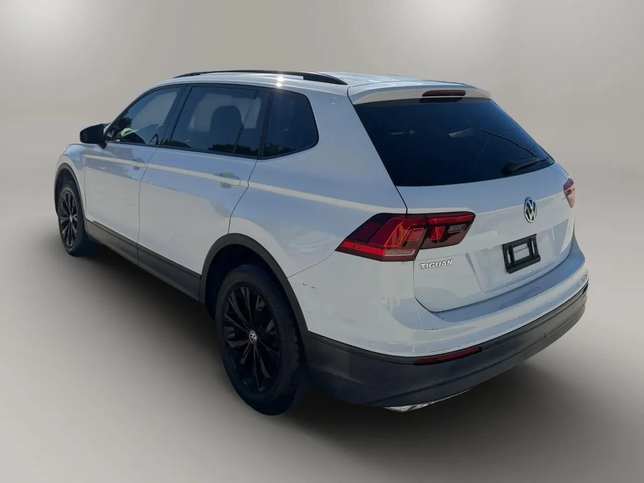 Used 2019 Volkswagen Tiguan S AWD/4WD image 5