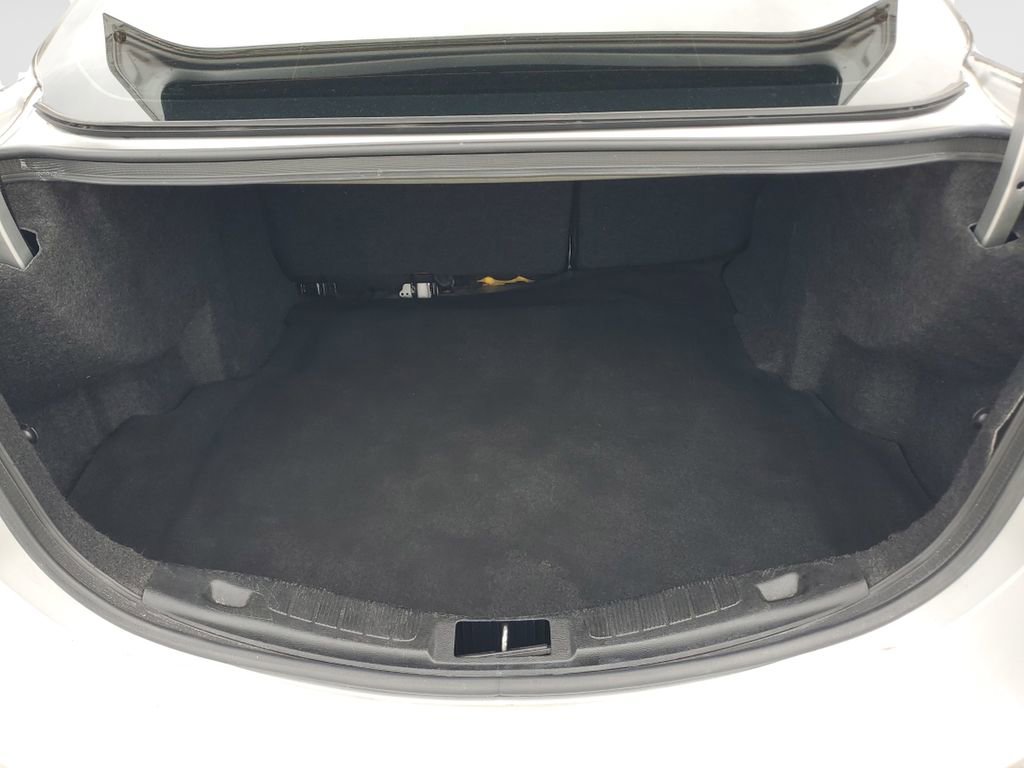 Used 2018 Ford Fusion Titanium image 12