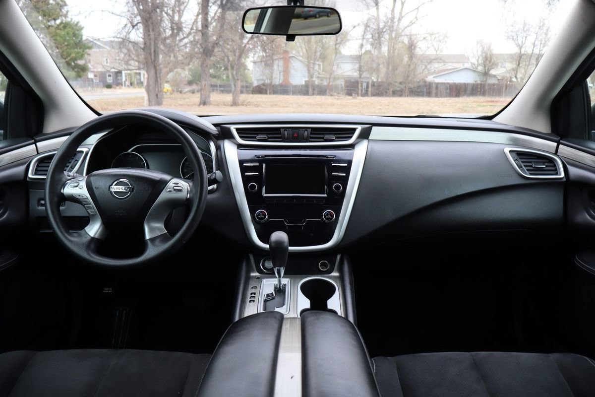 Used 2016 Nissan Murano S AWD/4WD image 16