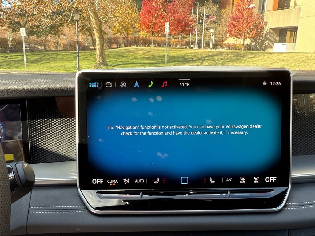 New 2025 Volkswagen Tiguan SE R-Line image 16