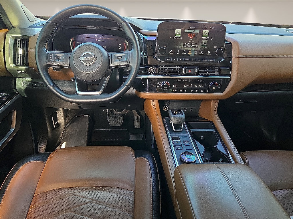 Used 2023 Nissan Pathfinder Platinum AWD/4WD image 14