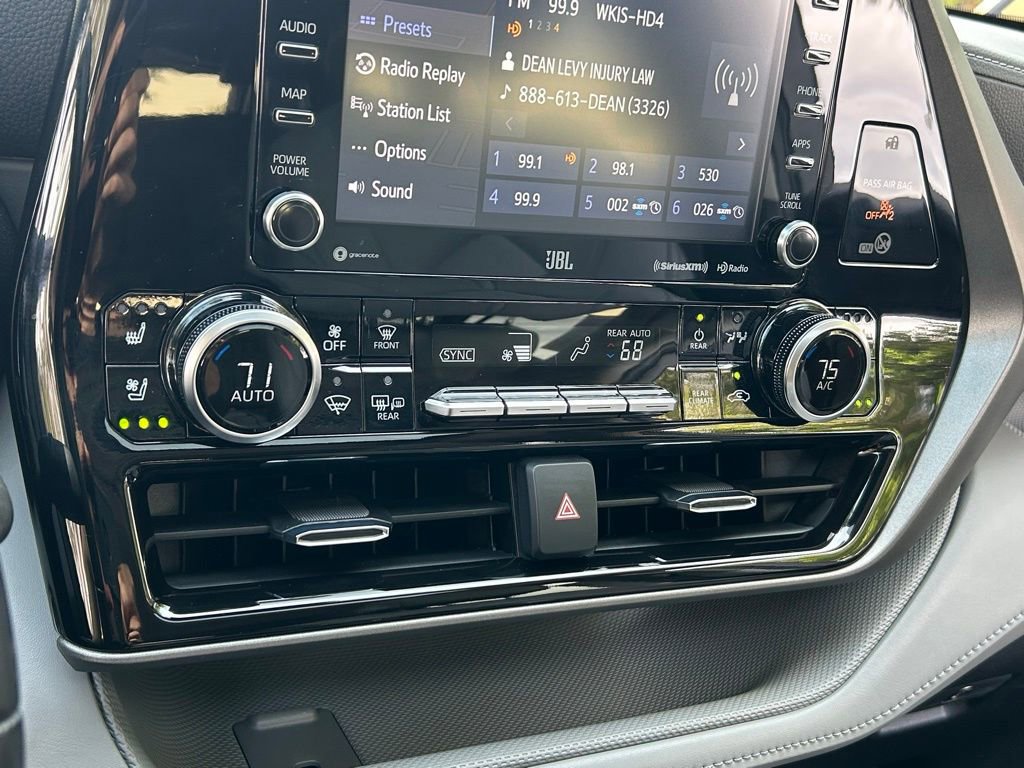 Used 2021 Toyota Highlander Limited image 57