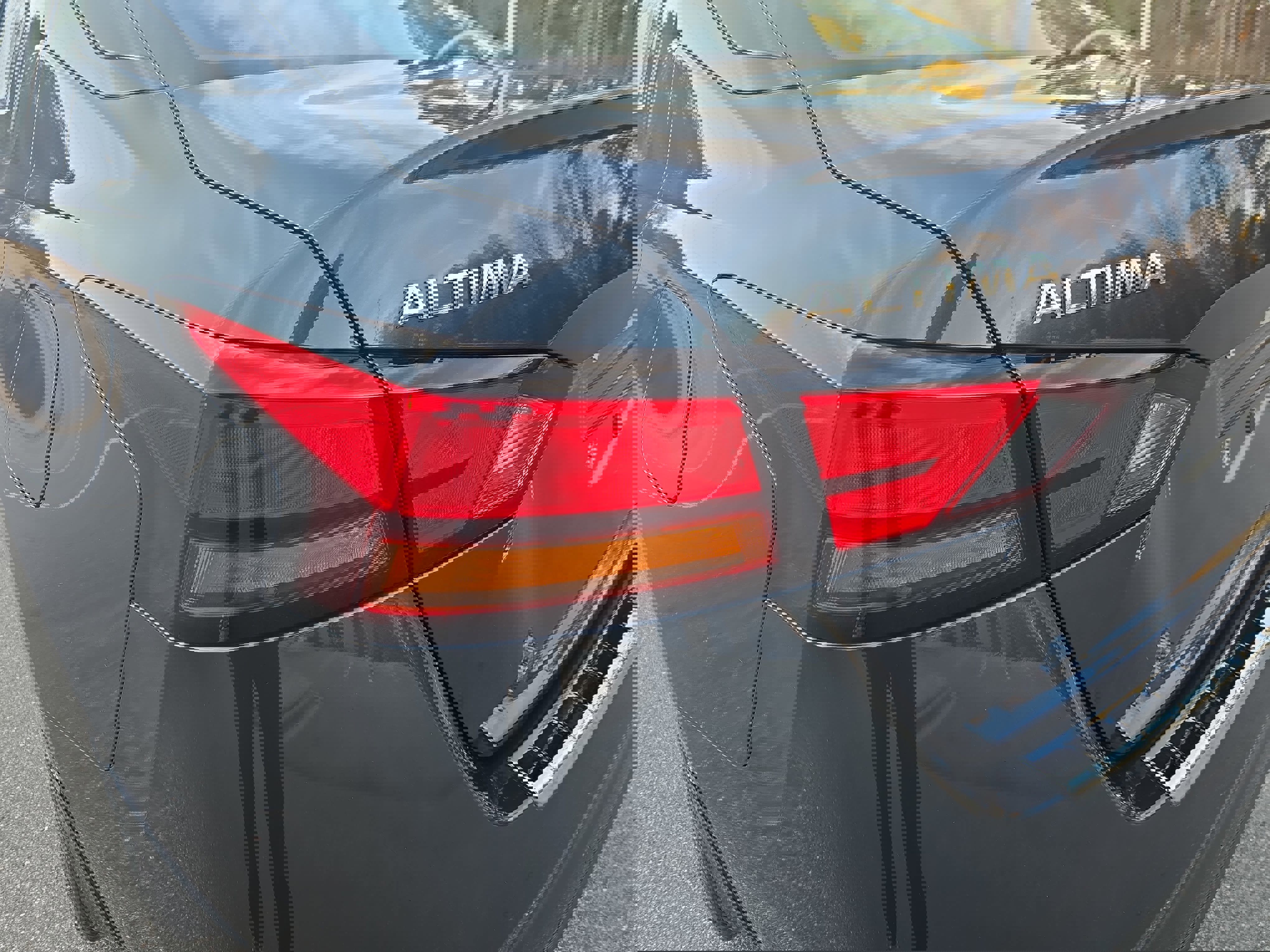 Used 2019 Nissan Altima 2.5 SV image 37