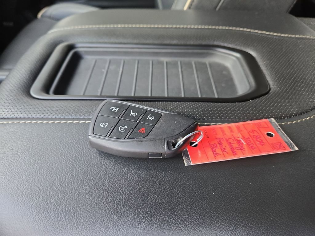 Used 2024 Chevrolet Suburban Premier image 30