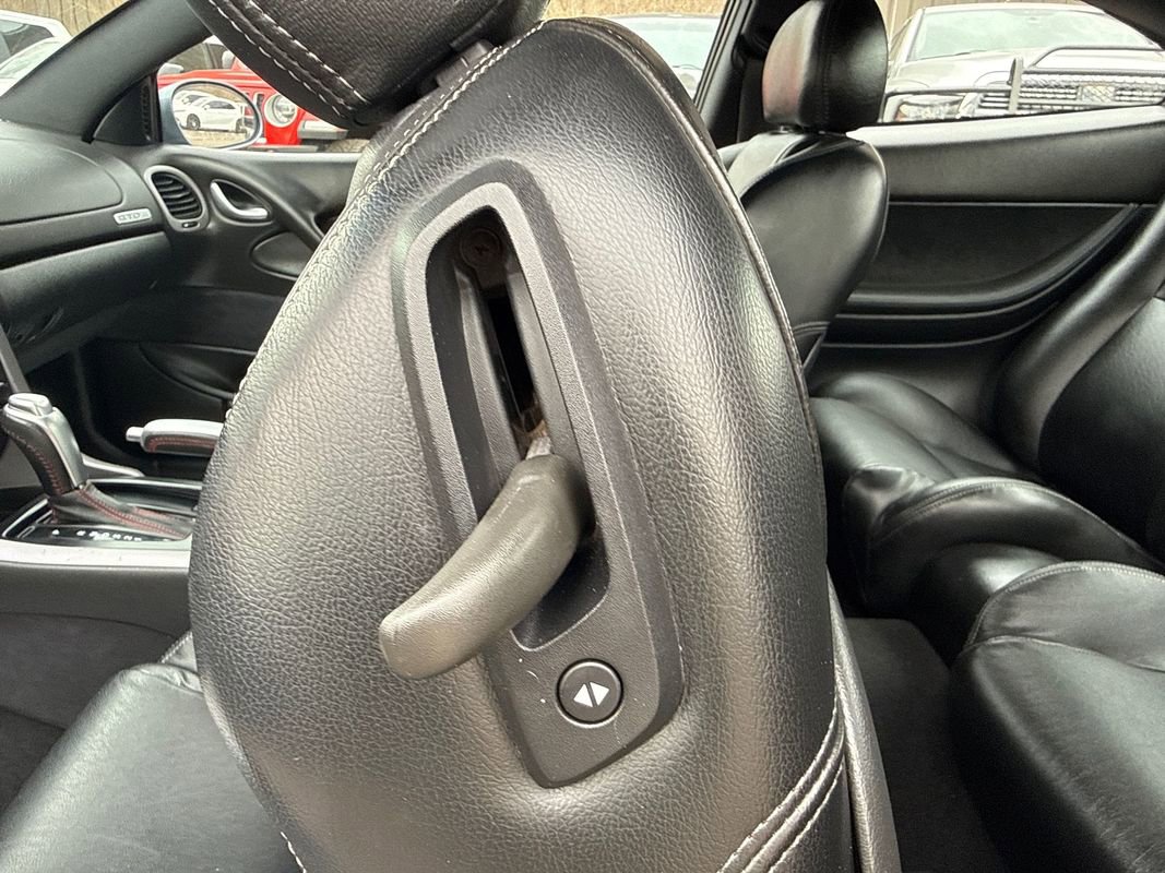 Used 2006 Pontiac GTO image 17