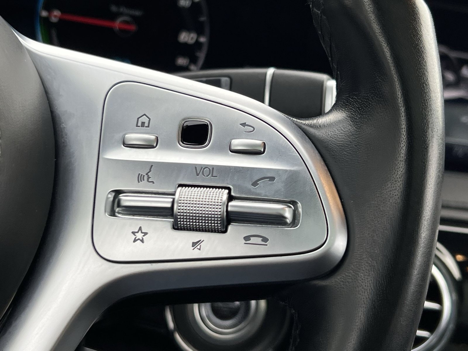 Used 2019 Mercedes-Benz S 560e image 38