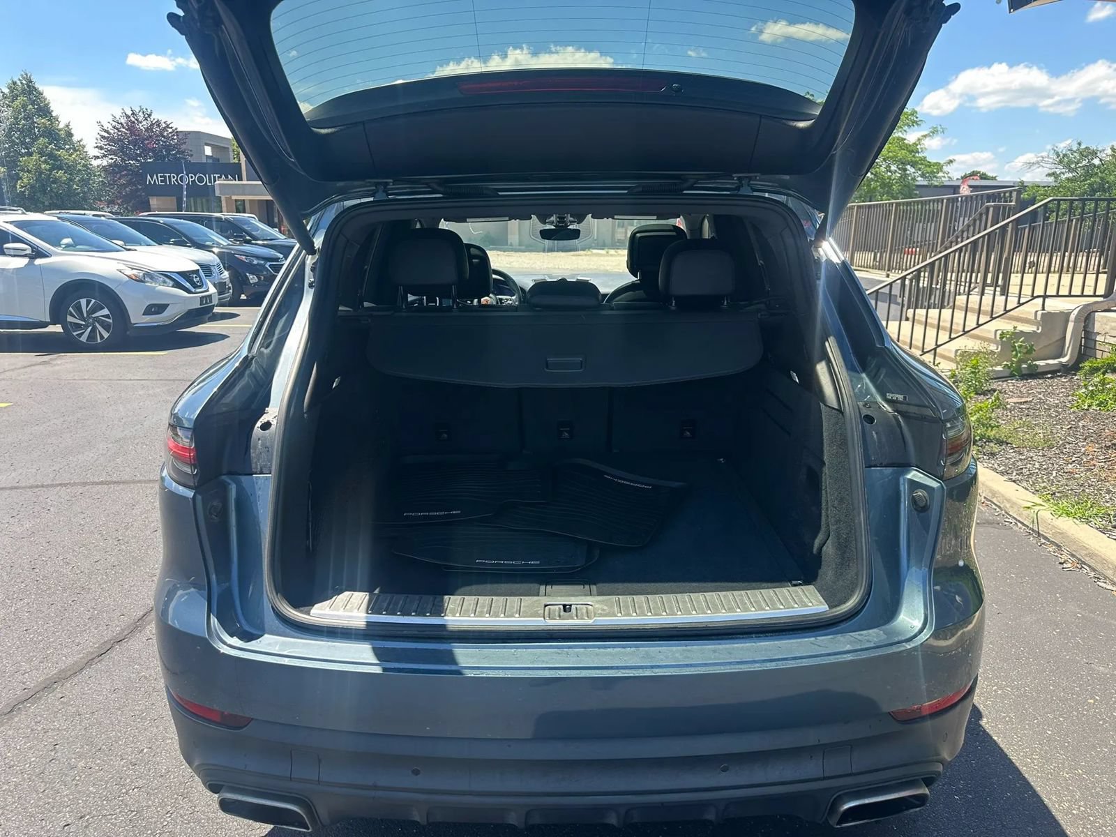 Used 2019 Porsche Cayenne AWD/4WD image 7