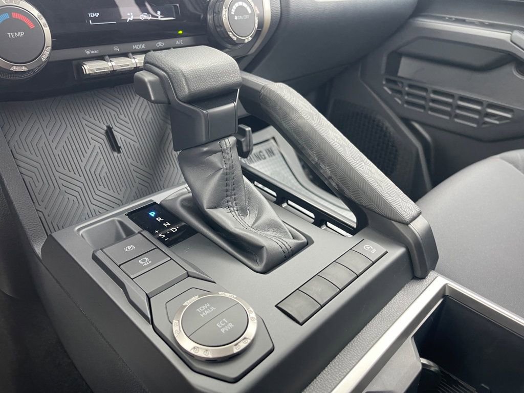 Used 2026 Toyota Tacoma SR5 RWD image 15