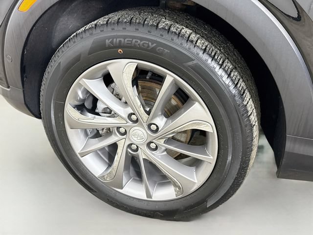Used 2022 Buick Encore GX Essence w/ Advanced Technology Package AWD/4WD image 32