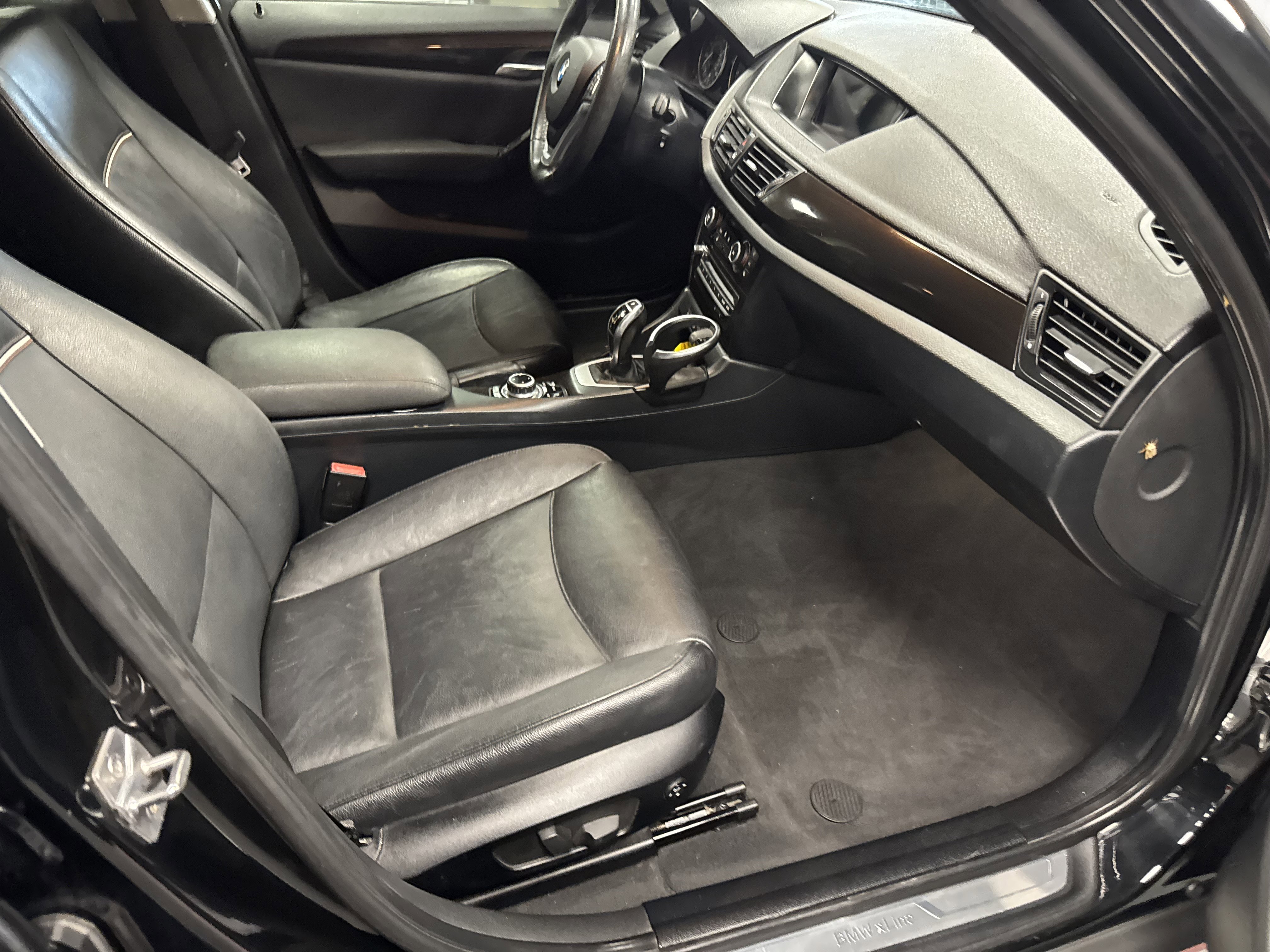 Used 2014 BMW X1 xDrive28i image 11