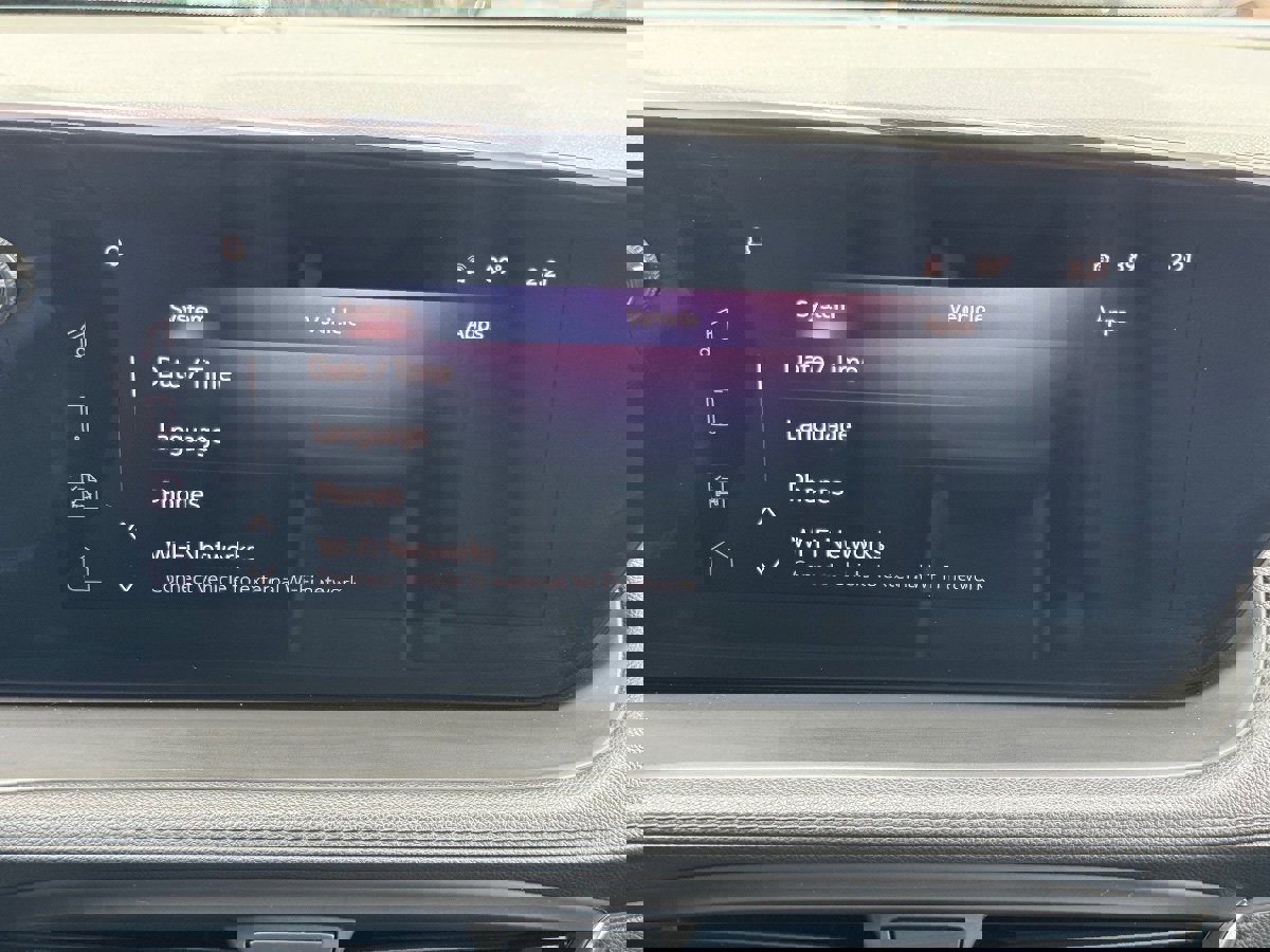 Used 2024 Buick Encore GX Sport Touring w/ Comfort Package image 24