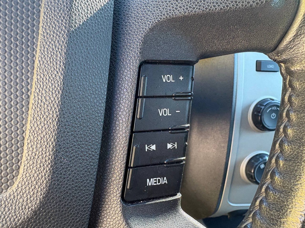 Used 2012 Ford Escape XLT w/ Class II Trailer Tow Pkg AWD/4WD image 18