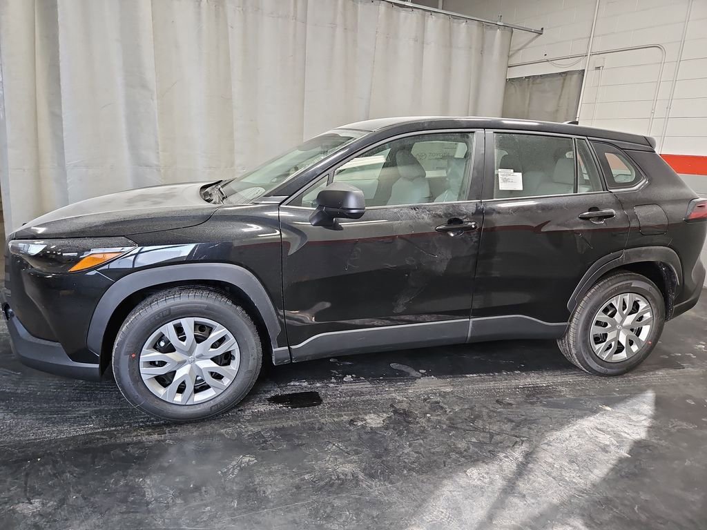 New 2026 Toyota Corolla Cross L image 4