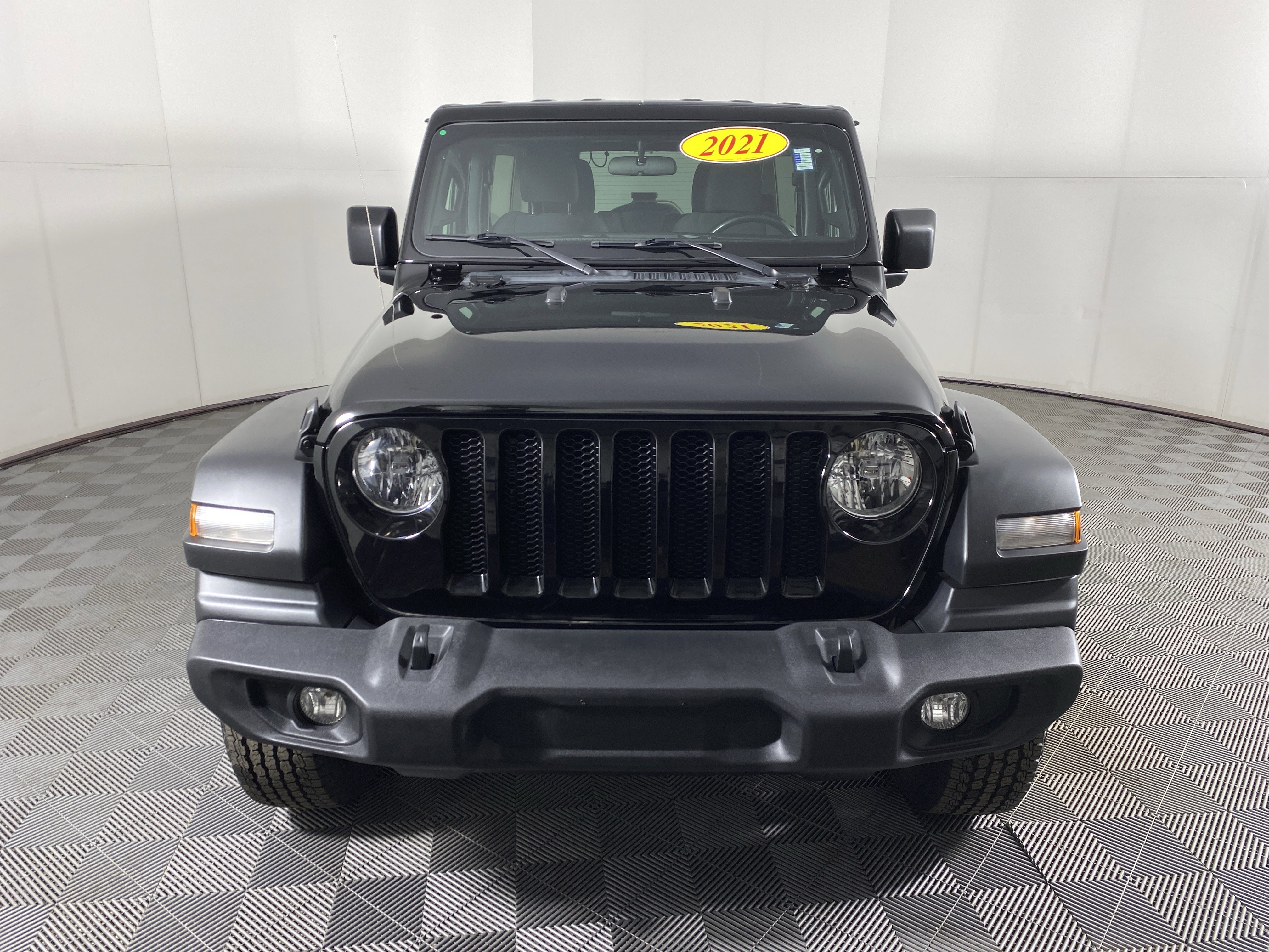 Used 2021 Jeep Wrangler Unlimited Sport AWD/4WD image 11