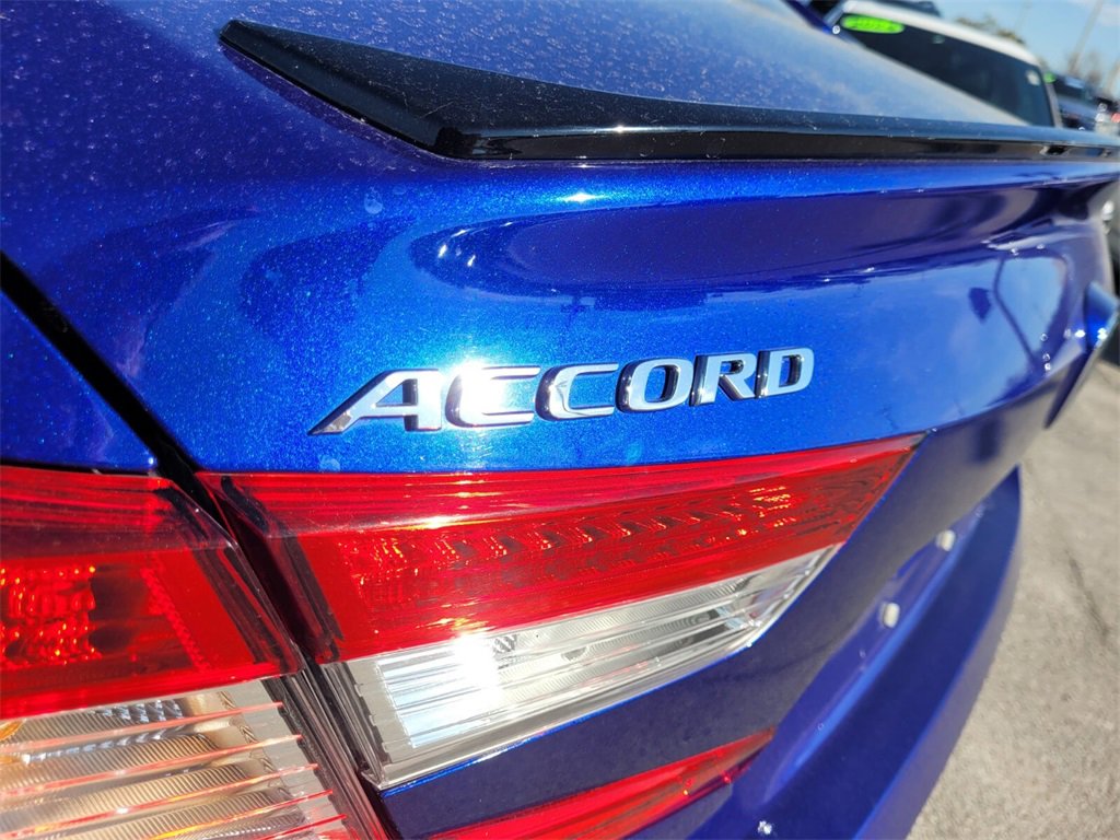 Used 2022 Honda Accord Sport image 12