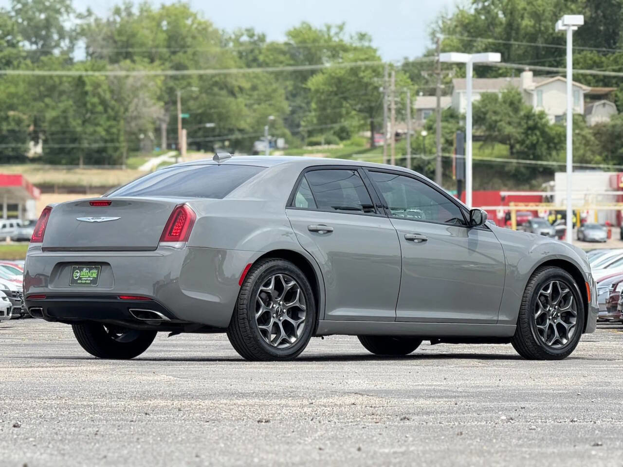 Used 2018 Chrysler 300 S image 4