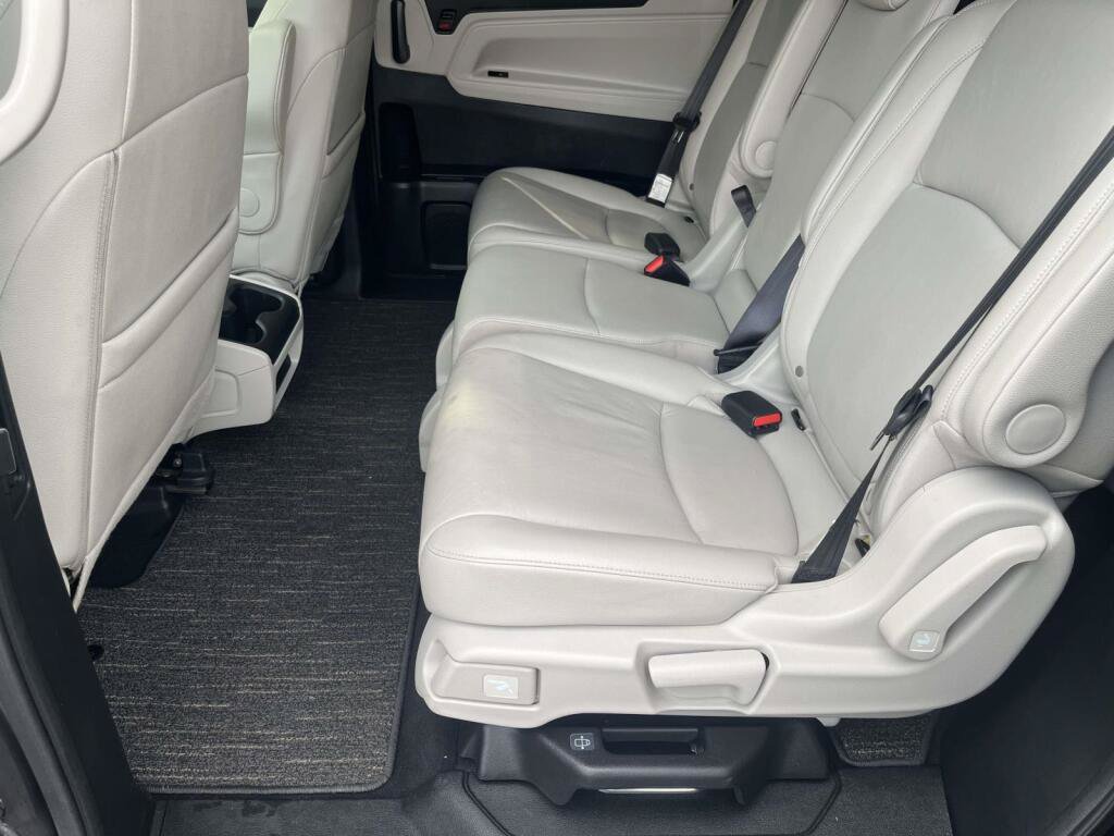 Used 2025 Honda Odyssey EX-L image 17