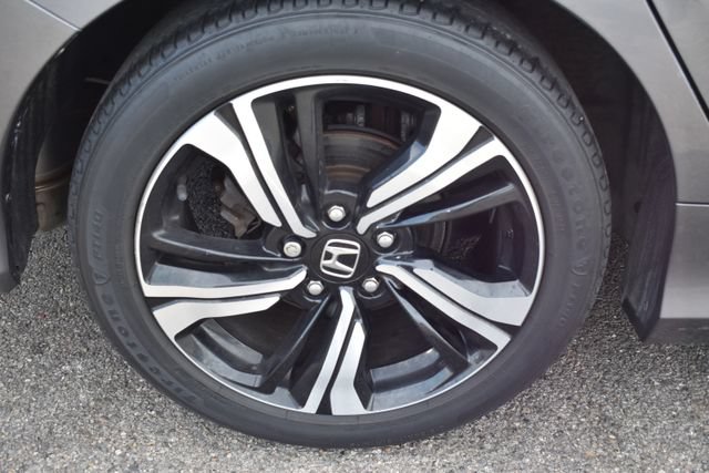 Used 2018 Honda Civic Touring image 46