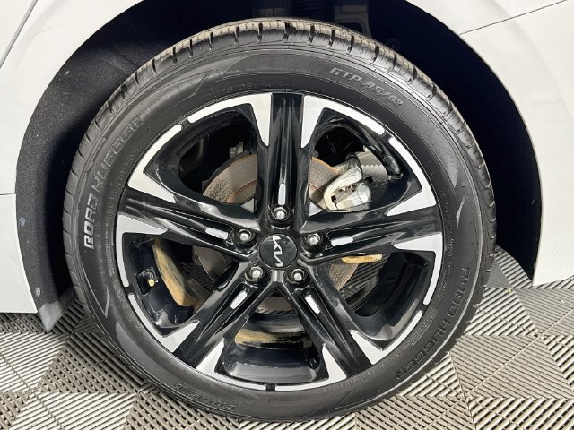 Used 2023 Kia K5 GT-Line w/ GT-Line Premium Package FWD image 34
