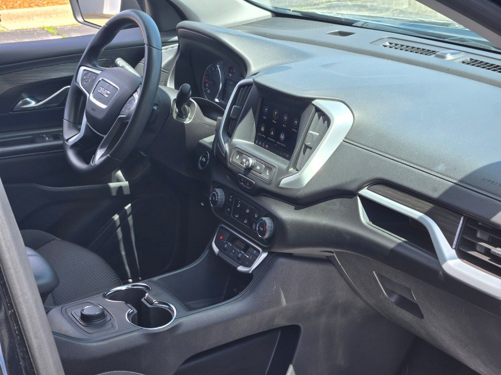 Certified 2024 GMC Terrain SLE FWD image 9