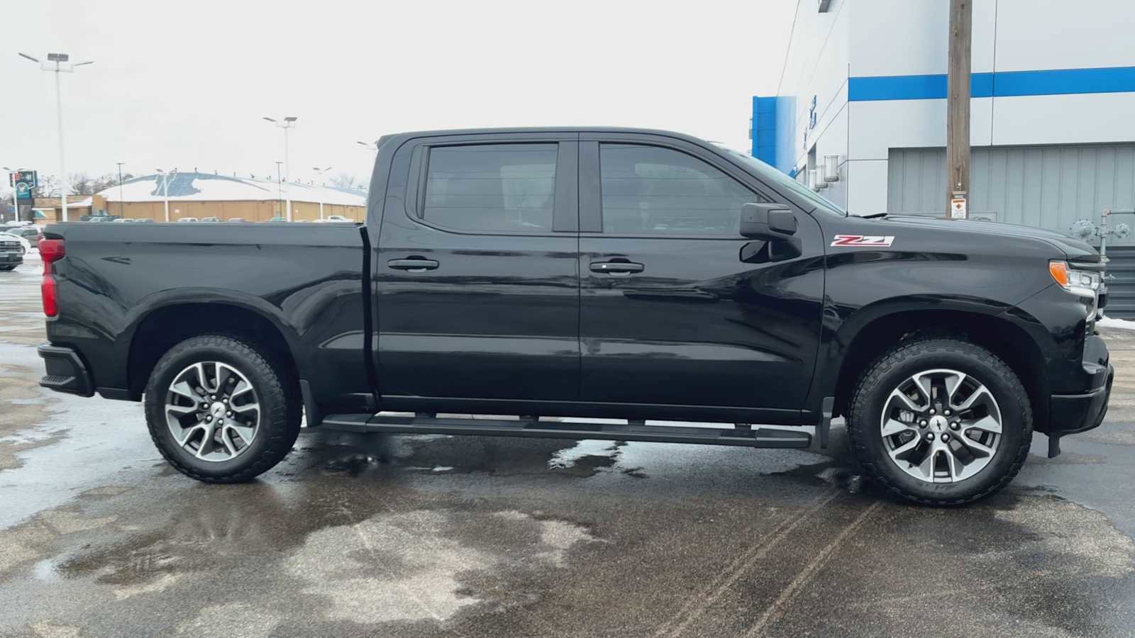 Used 2024 Chevrolet Silverado 1500 RST image 9