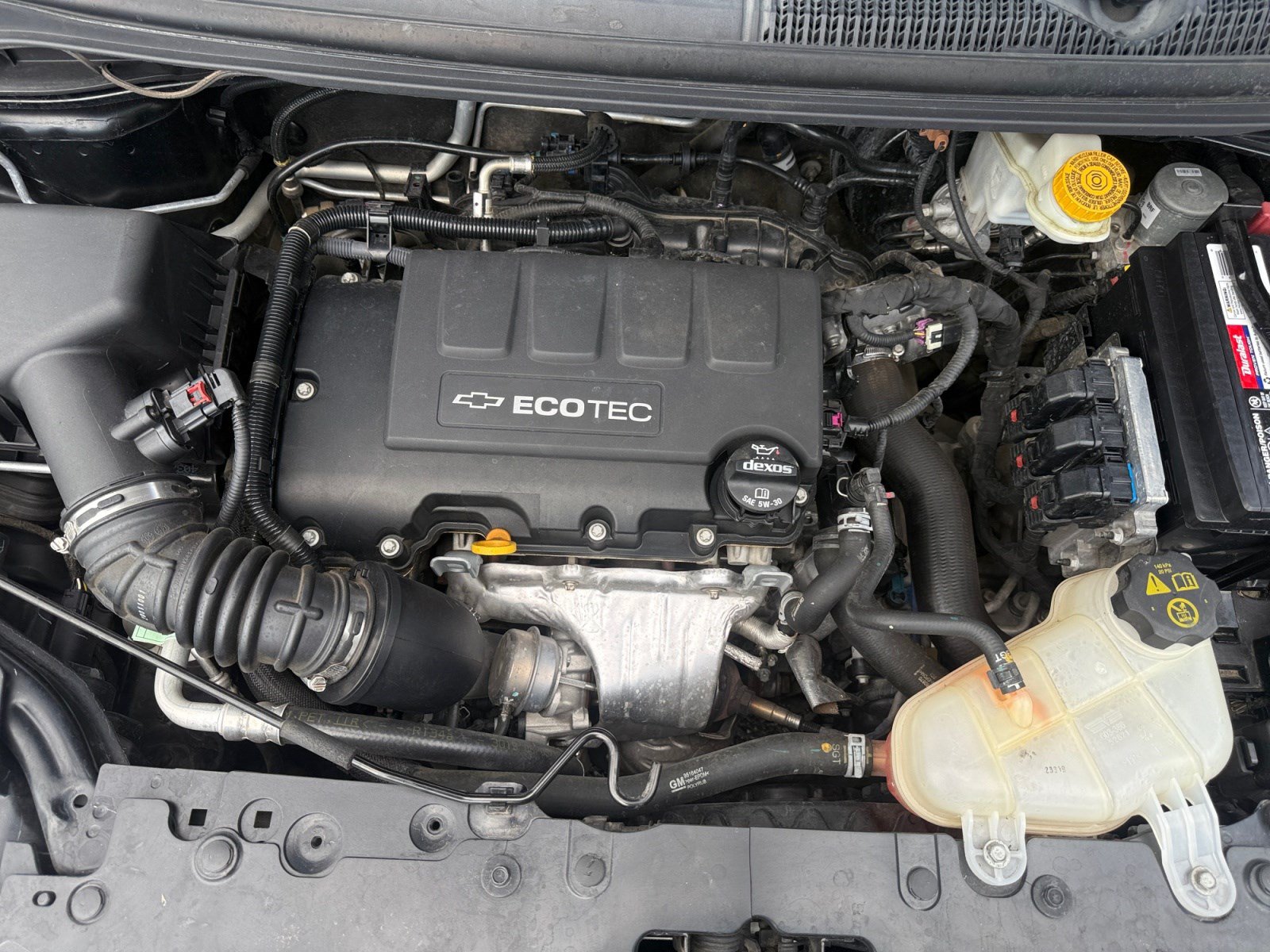 Used 2020 Chevrolet Sonic LT FWD image 21