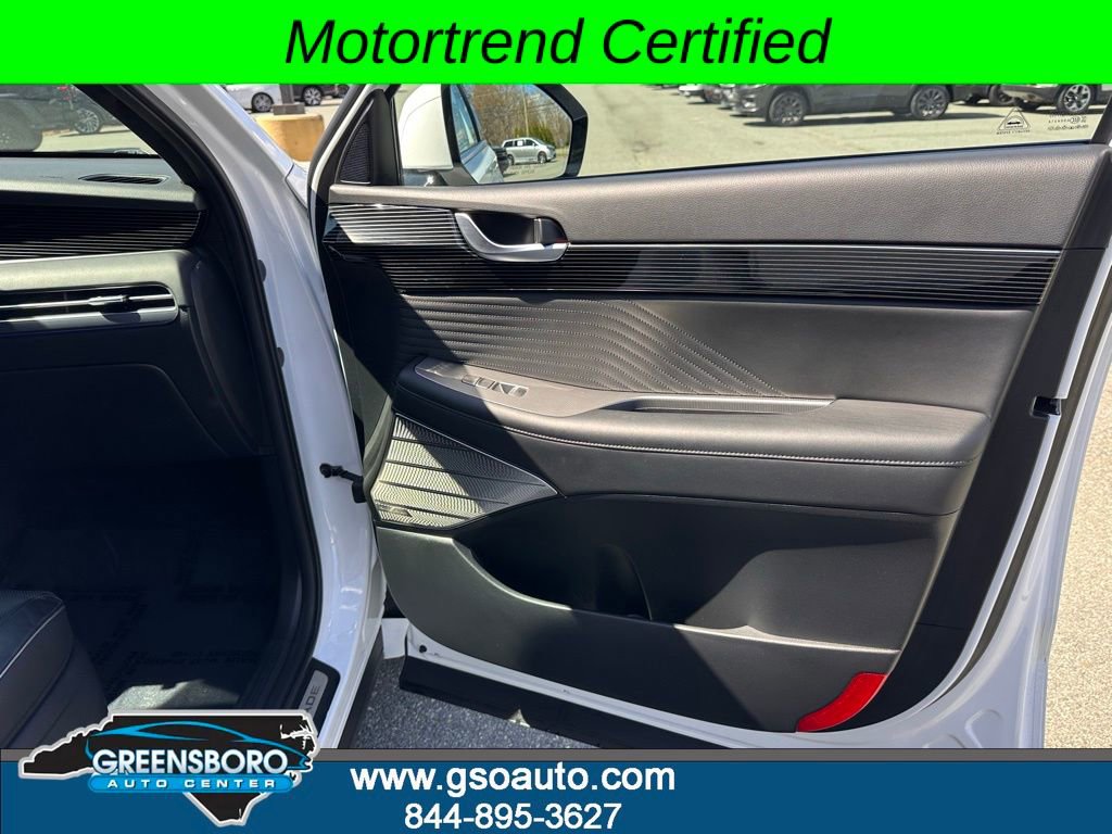 Used 2024 Hyundai Palisade Calligraphy image 18