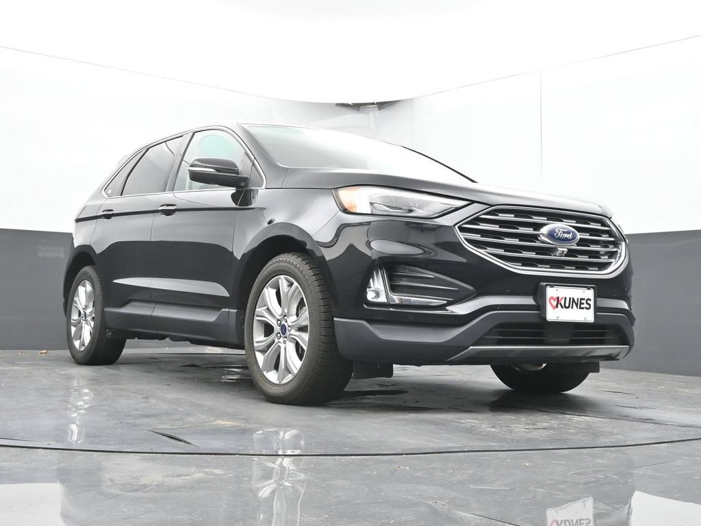 Used 2022 Ford Edge Titanium w/ Equipment Group 301A AWD/4WD image 31